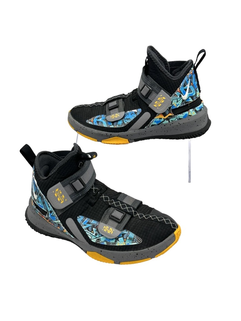 Nike LeBron Shoes Youth Size 7Y Black Graffiti Strap Basketball Kids CJ1317-070